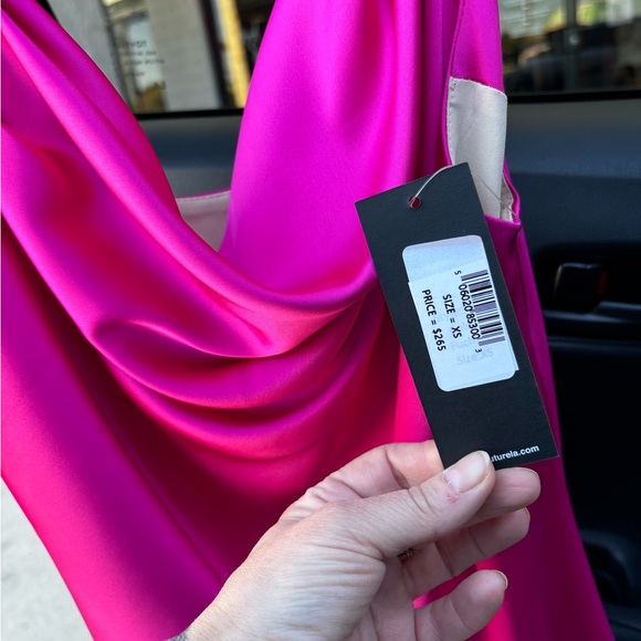 Ladies pink silk spaghetti straps blouse - Picture 2 of 2